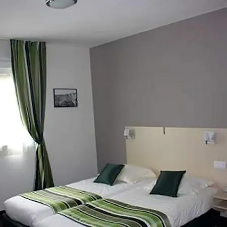 ホテル Relax Honfleur 3*